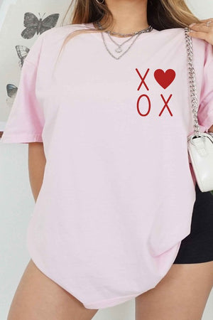 XOXO VALENTINES POCKET GRAPHIC TEE